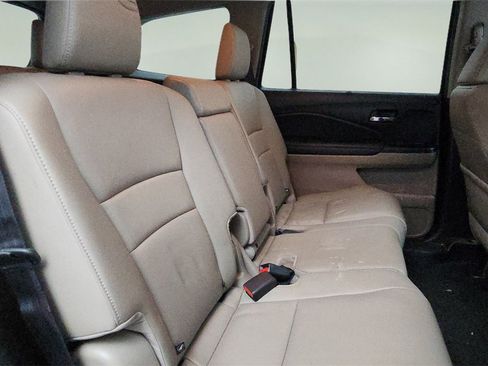 Used 2022 Honda Pilot Special Edition image 13