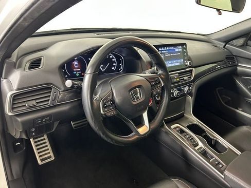 Used 2021 Honda Accord Sport image 14