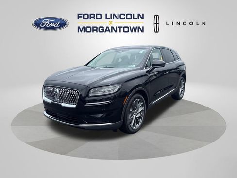 Used 2023 Lincoln Nautilus Reserve w/ Luxury Package AWD/4WD image 2