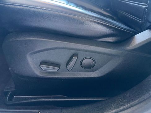 Used 2020 Ford Edge SEL FWD image 38