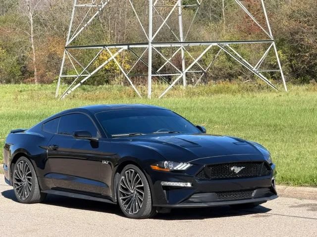 Used 2018 Ford Mustang GT w/ Equipment Group 301A RWD image 3