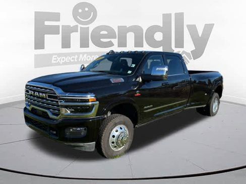 New 2025 RAM 3500 Limited image 8