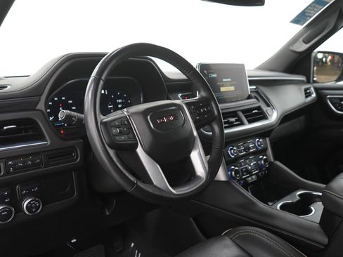 Used 2022 GMC Yukon SLT AWD/4WD image 26