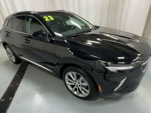 Used 2023 Buick Envision Avenir image 2