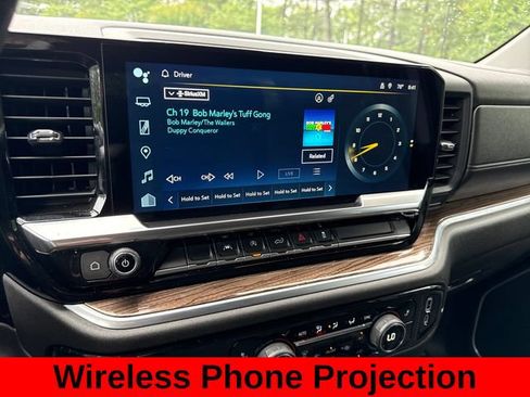 Used 2022 Chevrolet Silverado 1500 LT AWD/4WD image 17