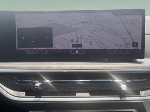 Used 2026 BMW X5 xDrive40i w/ M Sport Package image 14