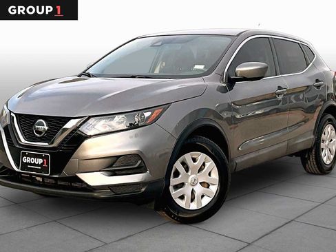 Certified 2020 Nissan Rogue Sport S FWD image 1