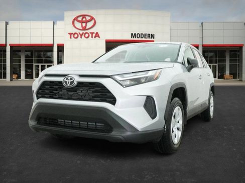 New 2025 Toyota RAV4 LE image 4