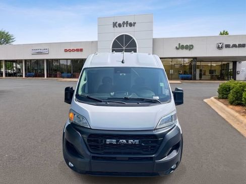 Used 2023 RAM ProMaster 3500 w/ Driver Convenience Group FWD image 3