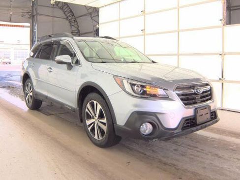 Used 2019 Subaru Outback 3.6R Limited image 4