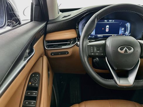 Used 2025 INFINITI QX60 Sensory w/ Vision Package AWD/4WD image 10