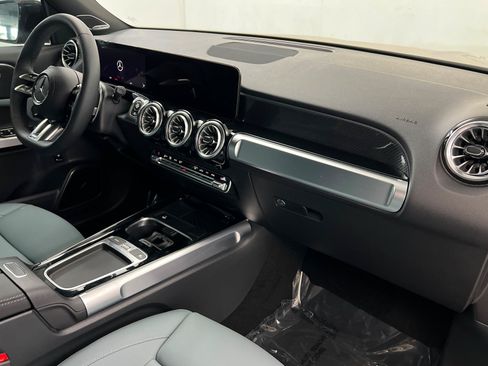 New 2026 Mercedes-Benz GLB 35 AMG 4MATIC image 24