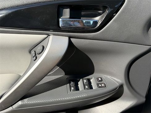 Used 2024 Mitsubishi Eclipse Cross AWD image 22