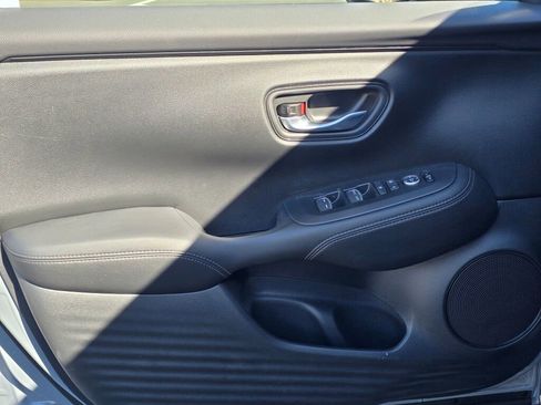 New 2026 Honda HR-V EX-L image 16