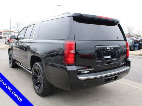 Used 2017 Chevrolet Suburban Premier image 5