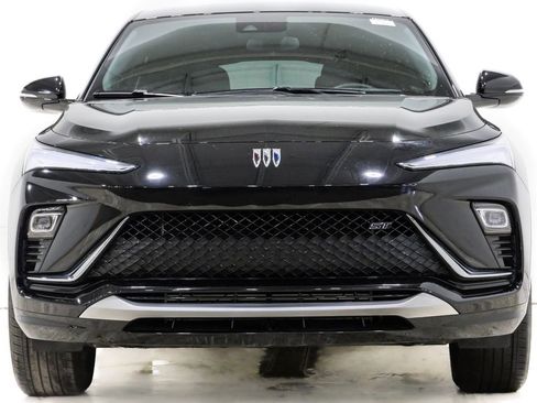 Used 2024 Buick Envista Sport Touring w/ Convenience I Package image 2