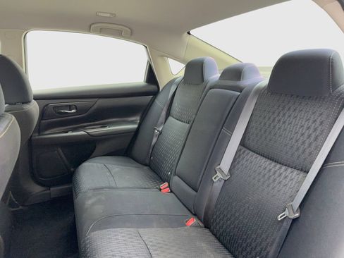Used 2016 Nissan Altima 2.5 S w/ Power Driver Seat Package FWD image 34