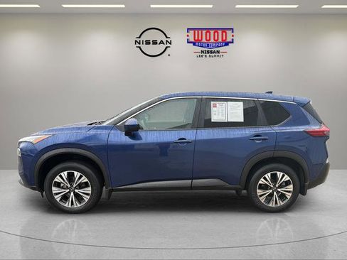 Used 2023 Nissan Rogue SV image 5