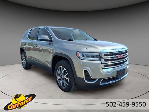 Used 2023 GMC Acadia SLE image 14