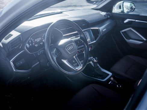Used 2021 Audi Q3 2.0T Premium Plus w/ Premium Plus Package image 11