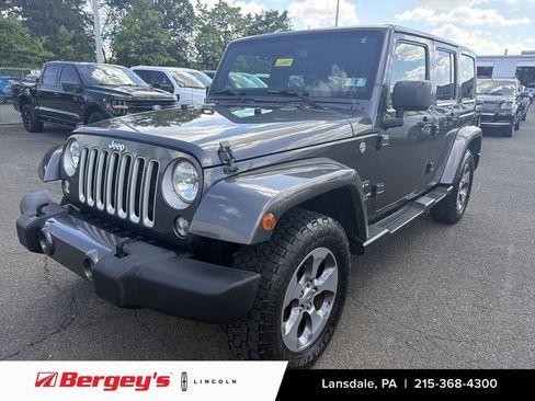 Used 2016 Jeep Wrangler Unlimited Sahara w/ Connectivity Group AWD/4WD image 1