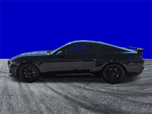 Certified 2024 Ford Mustang GT Premium w/ GT Performance Package image 7