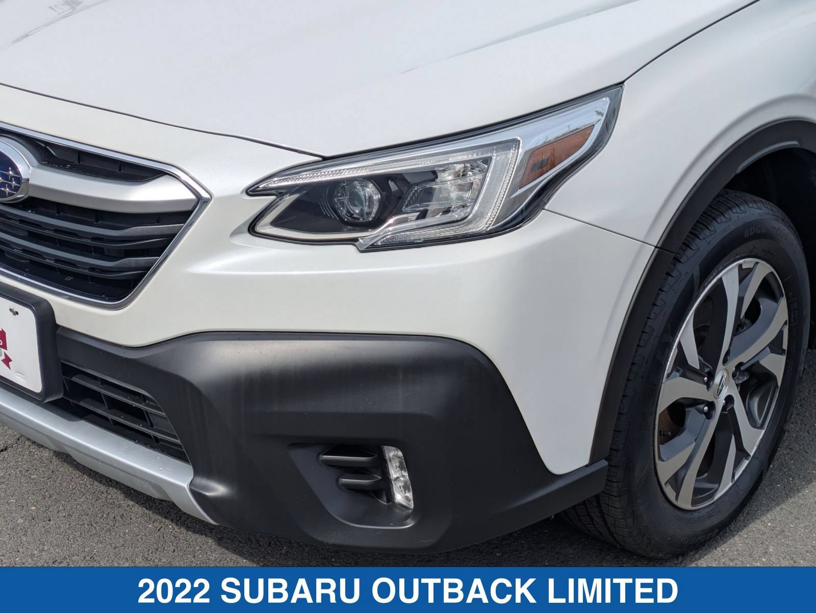 Certified 2022 Subaru Outback Limited AWD/4WD image 10
