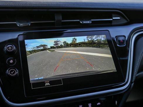 Used 2023 Chevrolet Bolt EUV LT w/ Comfort Package image 30