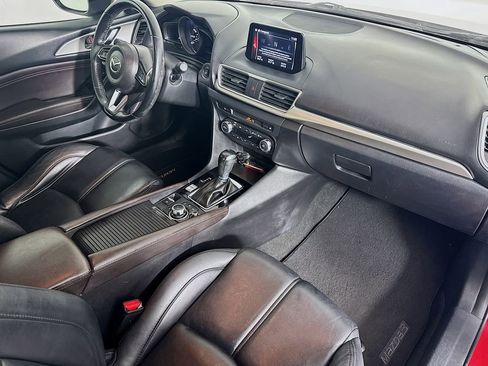 Used 2018 MAZDA MAZDA3 Touring image 35