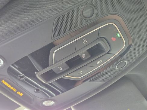 Used 2023 Audi RS Q8 w/ Black Optic Package image 31