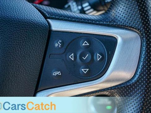 Used 2022 GMC Terrain SLE image 34