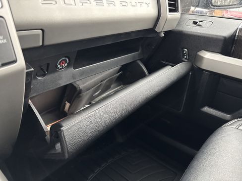 Used 2021 Ford F350 Lariat w/ Lariat Value Package image 30