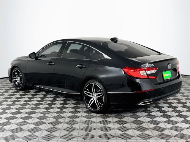 Used 2021 Honda Accord Touring image 6