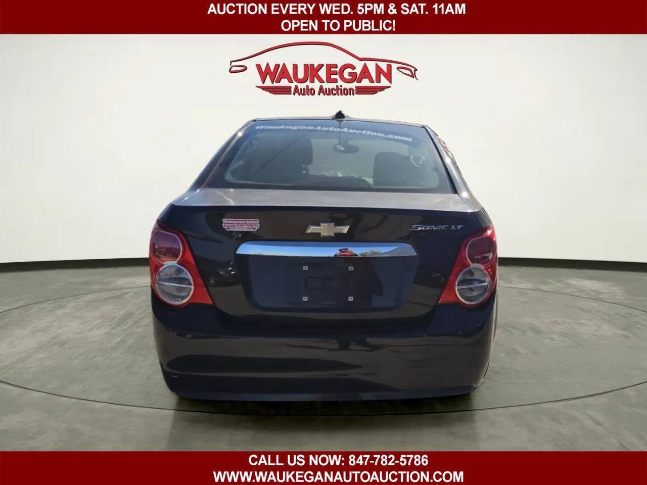 Used 2015 Chevrolet Sonic LT FWD image 4