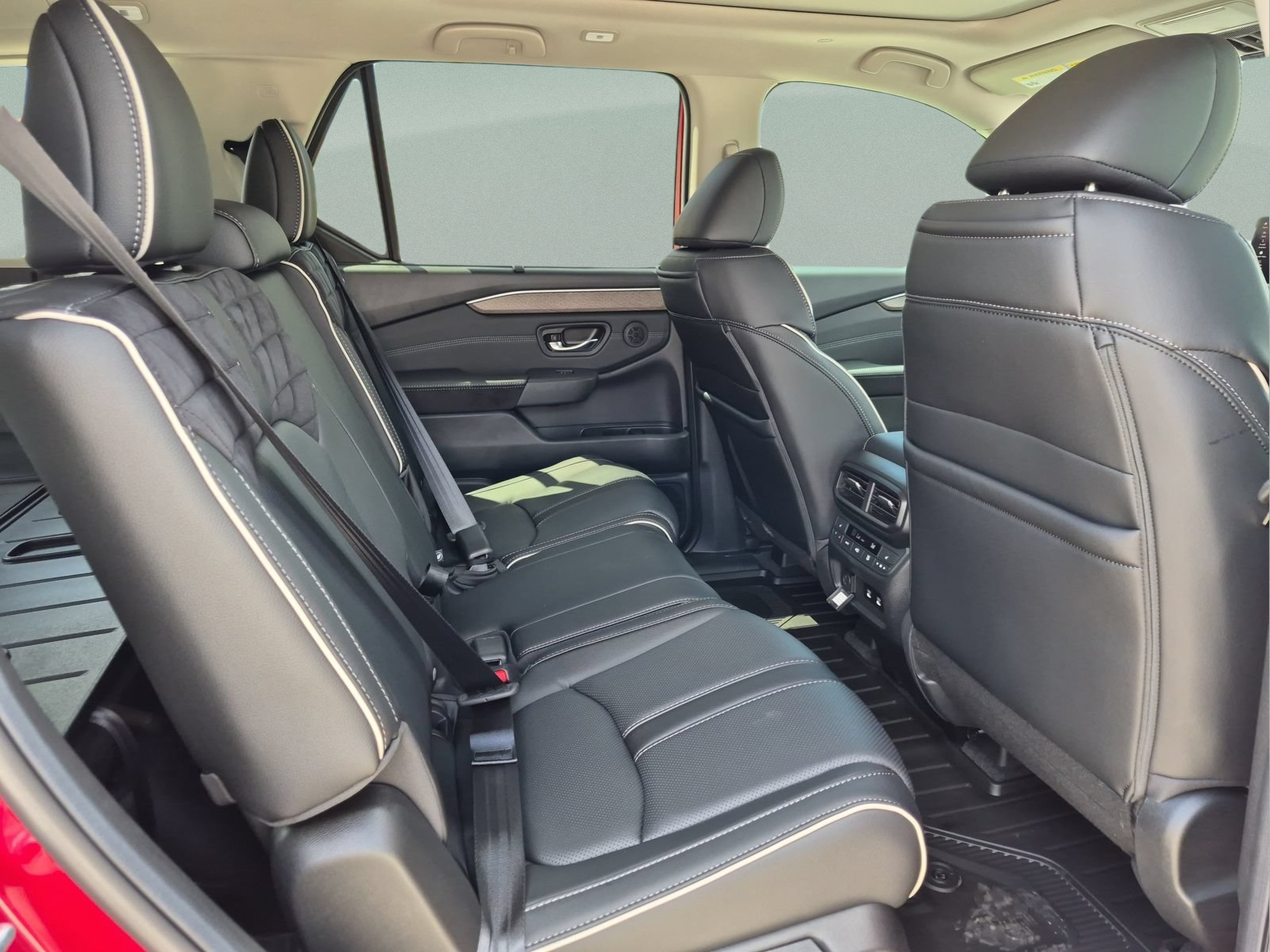 New 2026 Honda Pilot Elite image 18