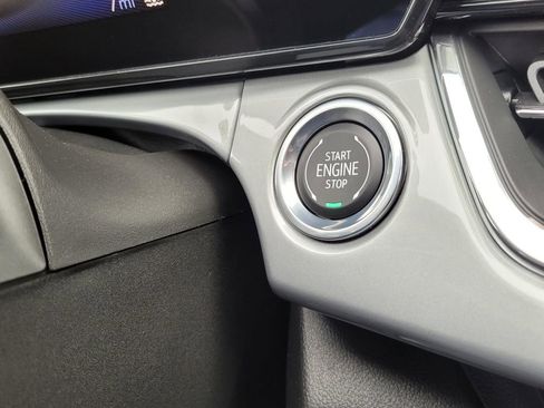 New 2026 Chevrolet Trax LT w/ LT Convenience Package image 21