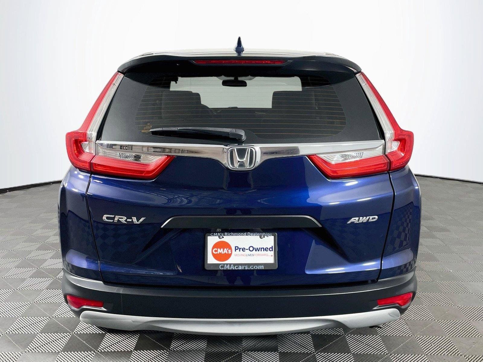 Used 2017 Honda CR-V LX image 7
