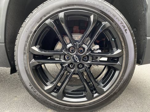 Used 2026 Chevrolet Traverse LT image 41