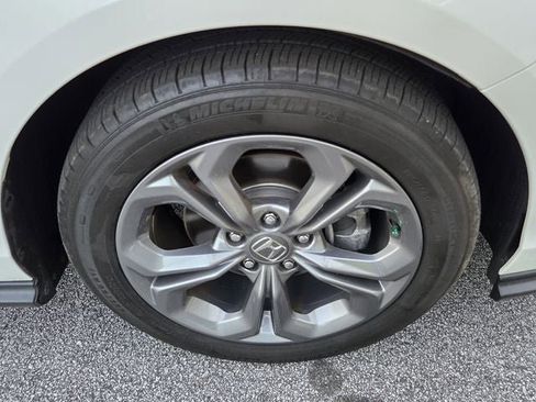 Used 2024 Honda Accord EX image 7