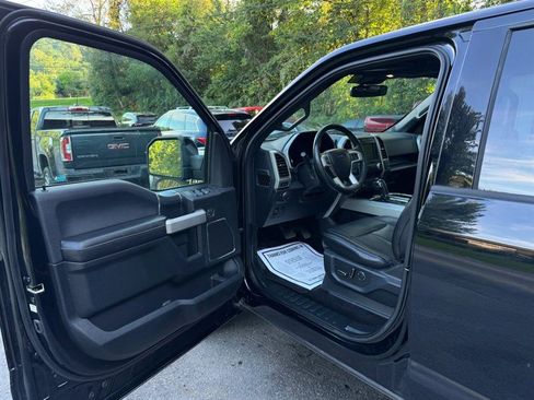 Used 2018 Ford F150 Lariat w/ Equipment Group 502A Luxury AWD/4WD image 10