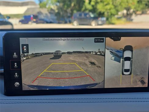 Used 2023 Genesis G70 3.3T w/ Sport Prestige Package image 17