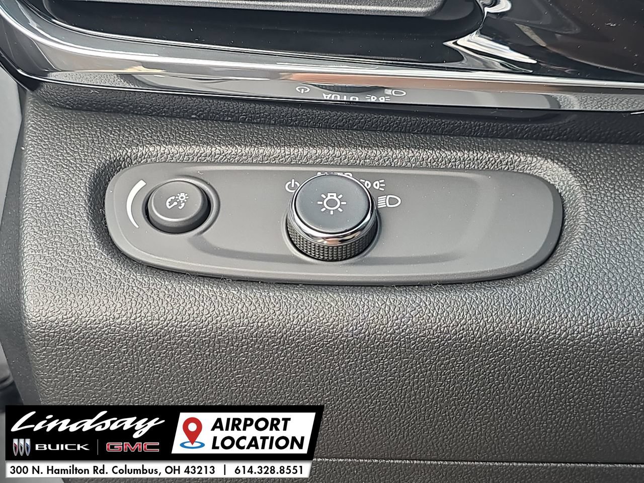 New 2026 Buick Envista Sport Touring w/ Convenience I Package FWD image 18
