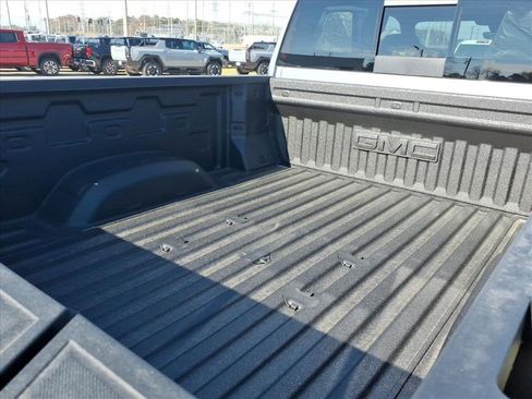 New 2026 GMC Sierra 2500 Denali Ultimate image 12