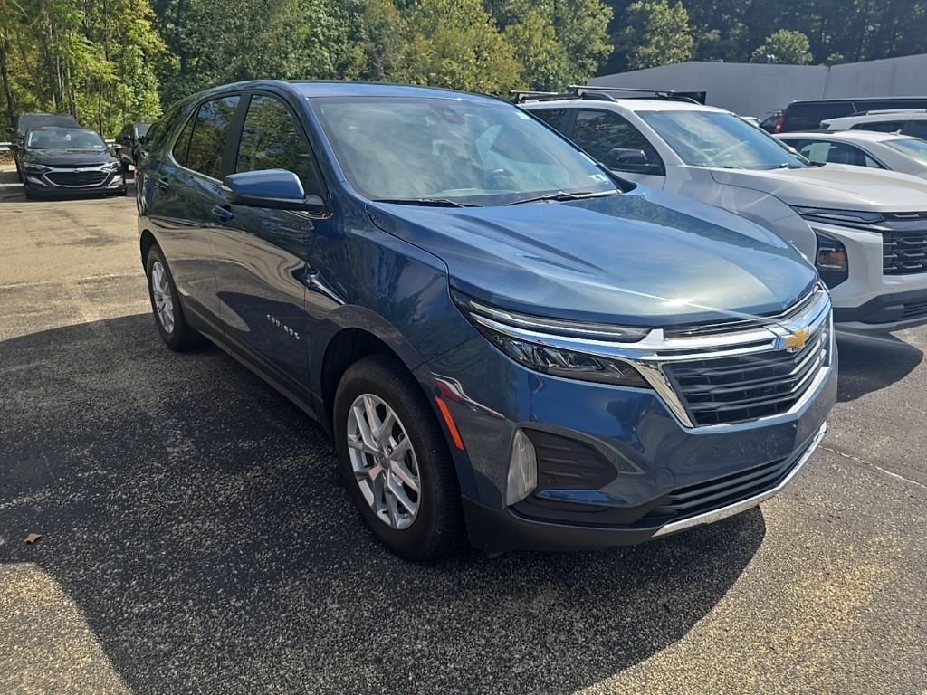 Certified 2024 Chevrolet Equinox LT AWD/4WD image 3