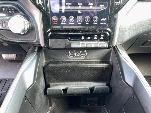 Used 2021 RAM 1500 Laramie w/ Sport Appearance Package image 21