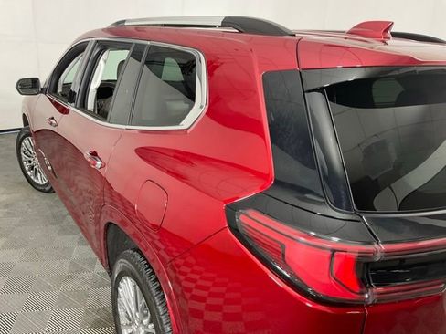 Used 2024 GMC Acadia Denali image 41