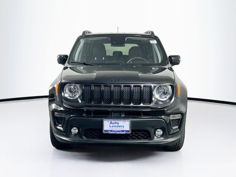 Used 2023 Jeep Renegade Altitude AWD/4WD image 2