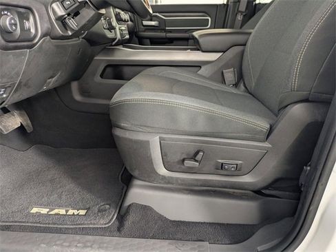 Used 2022 RAM 2500 Big Horn w/ Level C Equiment Group image 11