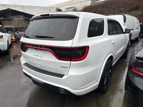 Used 2018 Dodge Durango SRT image 3