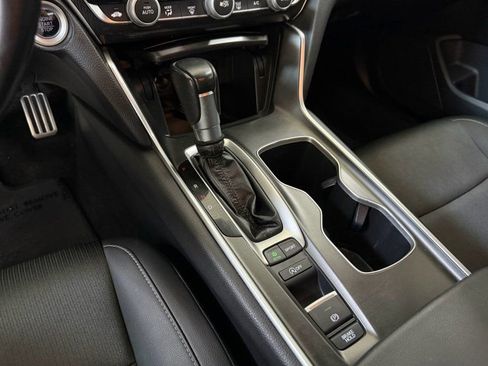 Used 2022 Honda Accord Sport image 22